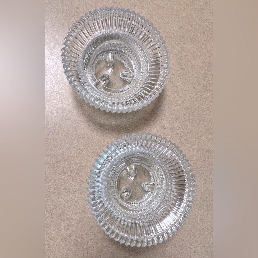 Williams Sonoma Clear Ribbed Crystal Glass Candle Holders set of 2 - Picture 4 of 4